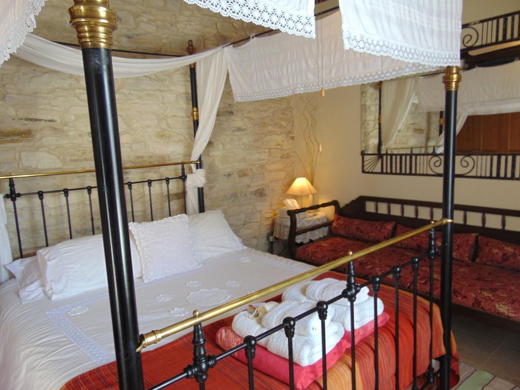 Charalambos Holiday Cottage Kalavasos Room photo